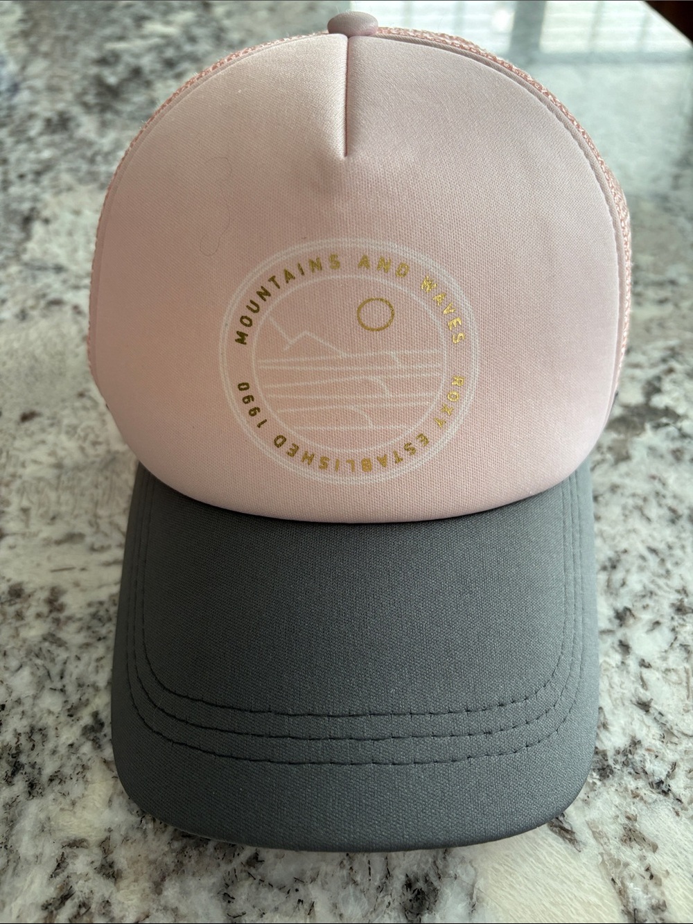 ROXY MOUNTAINS AND WAVES HAT, CAP, GRAY AND PINK